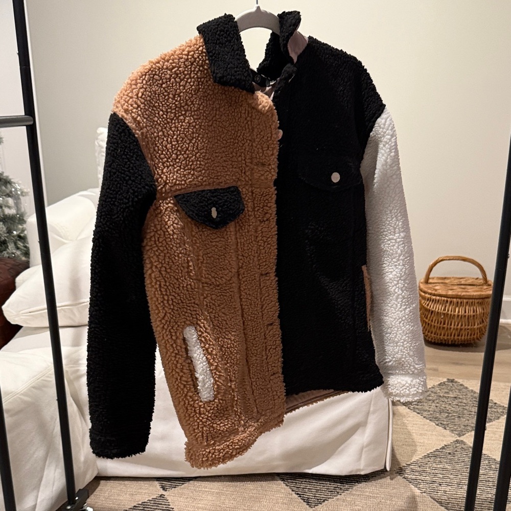 Colorblock Sherpa Jacket in Brown, Black & White